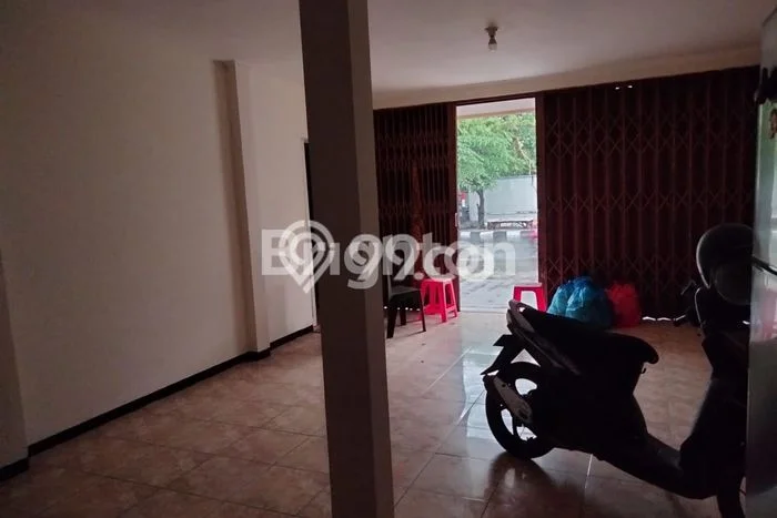 Ruko Bagus LT 314m2 LB 270m2 Dijual di Gayungan Surabaya Ruko Bagus LT 314m2 LB 270m2 Dijual di Gayungan Surabaya
