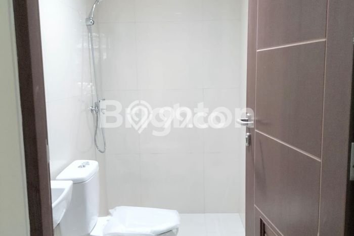 Ruko Bagus Dijual LB 216m2 Lokasi Strategis Surabaya Area Cocok untuk Berbisnis Ruko Bagus Dijual LB 216m2 Lokasi Strategis Surabaya Area Cocok untuk Berbisnis