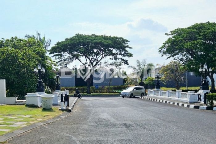 Ruko Bagus Dijual LB 110m2 Lokasi Strategis Surabaya Area Cocok untuk Bisnis Ruko Bagus Dijual LB 110m2 Lokasi Strategis Surabaya Area Cocok untuk Bisnis