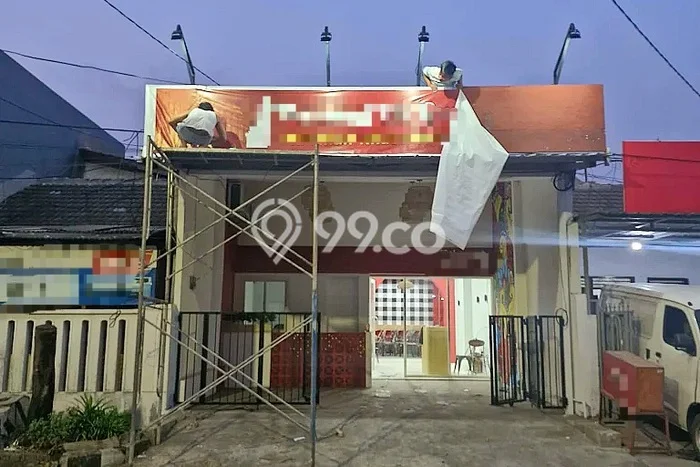 Disewakan! Rumah 2 Kamar Tidur &
1 Kamar Mandi di Darmo permai, Surabaya Disewakan! Rumah 2 Kamar Tidur &
1 Kamar Mandi di Darmo permai, Surabaya