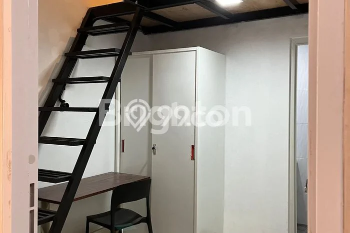 Dijual! Komersial di Grogol Jakarta Barat LT 123m2 / LB 450m2 Kawasan Bisnis Dijual! Komersial di Grogol Jakarta Barat LT 123m2 / LB 450m2 Kawasan Bisnis