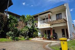 Rumah Elit LB 400m2 Siap Huni Desain Elegan di Alam Sutera, Tangerang Rumah Elit LB 400m2 Siap Huni Desain Elegan di Alam Sutera, Tangerang