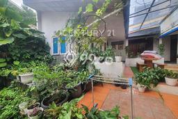 PRIME LOCATION! Rumah Berkembang area Geger Kalong, Luas 560m2m² LB 700m2m² PRIME LOCATION! Rumah Berkembang area Geger Kalong, Luas 560m2m² LB 700m2m²