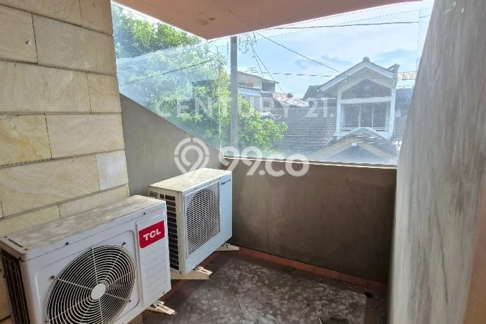 Rumah Luas Asri 2 KT Siap Pakai di Kopo Bandung Rumah Luas Asri 2 KT Siap Pakai di Kopo Bandung
