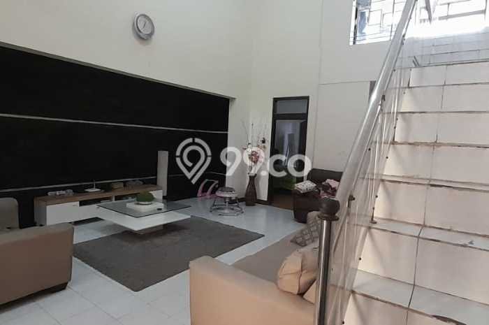 Rumah Cantik Siap Huni Di Turangga Luas 150m2 Aman Rumah Cantik Siap Huni Di Turangga Luas 150m2 Aman