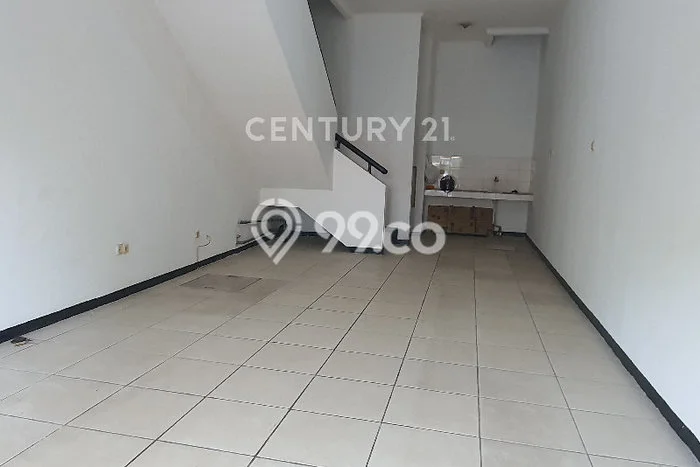 For Rent Ruko Strategis Kawasan Batununggal, Luas 117m², Lokasi Bisnis, Akses Mudah For Rent Ruko Strategis Kawasan Batununggal, Luas 117m², Lokasi Bisnis, Akses Mudah