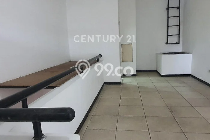 For Rent Ruko Strategis Kawasan Batununggal, Luas 117m², Lokasi Bisnis, Akses Mudah For Rent Ruko Strategis Kawasan Batununggal, Luas 117m², Lokasi Bisnis, Akses Mudah