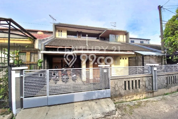Rumah Luas Asri 2 KT Siap Pakai di Kopo Bandung Rumah Luas Asri 2 KT Siap Pakai di Kopo Bandung