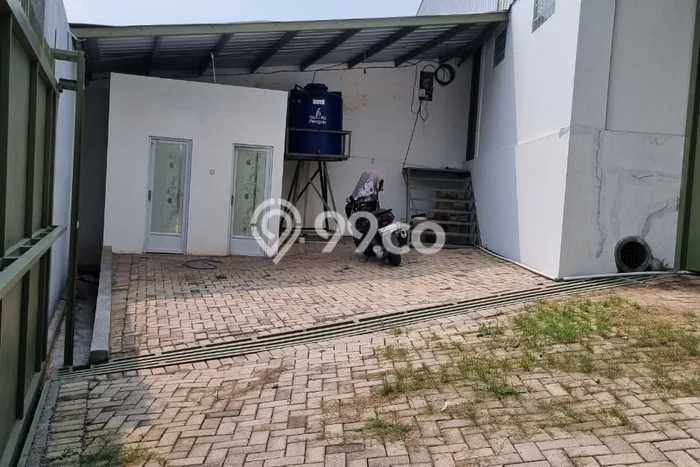Disewakan Gudang di Taman Kopo Indah, Luas 170m², Kawasan Berkembang Disewakan Gudang di Taman Kopo Indah, Luas 170m², Kawasan Berkembang