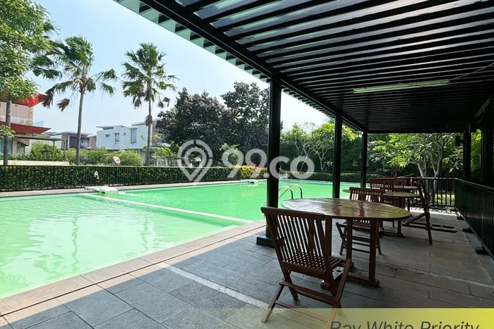 Rumah Luxury di Jakarta Barat Lokasi Strategis Kondisi Terawat Rumah Luxury di Jakarta Barat Lokasi Strategis Kondisi Terawat