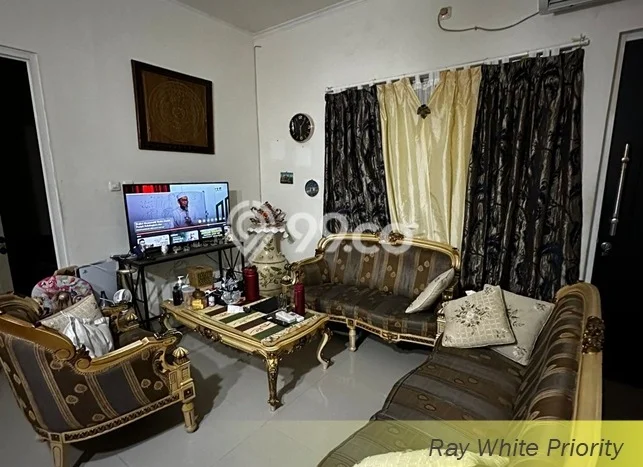 Rumah Modern 3 KT di Bintaro Tangerang Selatan Unfurnished Rumah Modern 3 KT di Bintaro Tangerang Selatan Unfurnished
