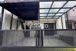 Rumah Luxury Modern Tanpa Renovasi di Pondok Indah Jakarta Selatan Rumah Luxury Modern Tanpa Renovasi di Pondok Indah Jakarta Selatan
