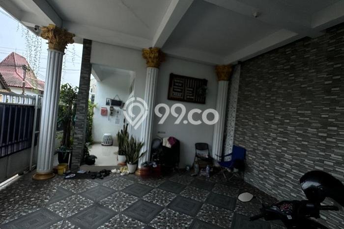 Investasi Menjanjikan 4 Kamar Tidur Lokasi Prestisius di Kawasan Prospektif Sleman, Sleman Investasi Menjanjikan 4 Kamar Tidur Lokasi Prestisius di Kawasan Prospektif Sleman, Sleman