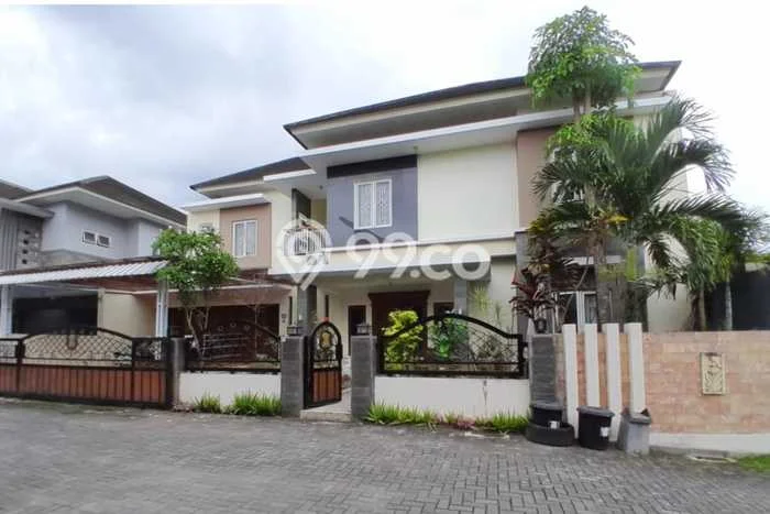 Hunian Mewah Dijual LT 330m2 di Sleman, Sleman Hunian Mewah Dijual LT 330m2 di Sleman, Sleman