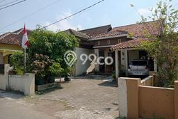 Rumah 4 KT 2 KM Luas Tanah 261m2m², Luas Bangunan 170m2m² di Tegalrejo, Yogyakarta Rumah 4 KT 2 KM Luas Tanah 261m2m², Luas Bangunan 170m2m² di Tegalrejo, Yogyakarta