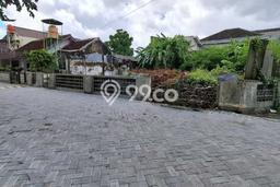 Tanah Dijual Area Strategis di Caturtunggal Sleman 329m2 Tanah Dijual Area Strategis di Caturtunggal Sleman 329m2