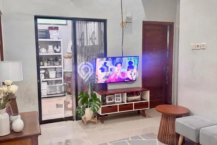 DIJUAL CEPAT! Rumah Modern di Bantul, Yogyakarta, LT 87m2m² Bangunan 80m2m² Bisa Nego! DIJUAL CEPAT! Rumah Modern di Bantul, Yogyakarta, LT 87m2m² Bangunan 80m2m² Bisa Nego!