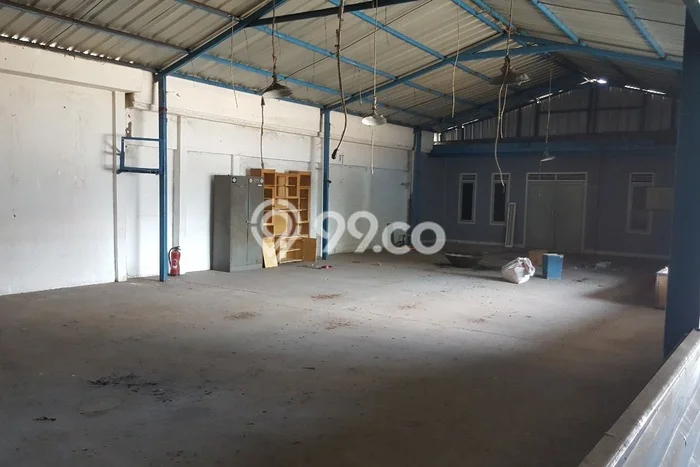 Lokasi Strategis! Dijual Gudang Bisnis di Baleendah, Bandung Kondisi Baik Lokasi Strategis! Dijual Gudang Bisnis di Baleendah, Bandung Kondisi Baik