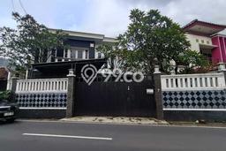 Rumah Elit Modern Siap Huni di Ragunan Jakarta Selatan Rumah Elit Modern Siap Huni di Ragunan Jakarta Selatan
