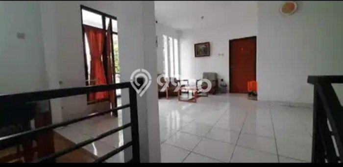 Unit Komersial Dijual di Bandung LT 200m2 & LB 400m2 Unit Komersial Dijual di Bandung LT 200m2 & LB 400m2
