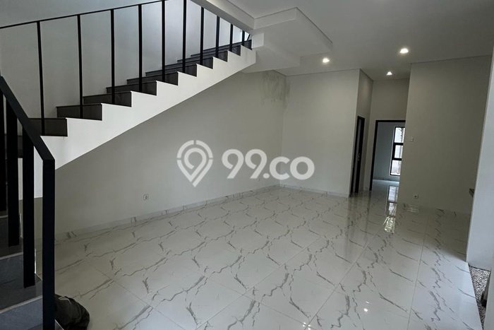 Siap Huni Rumah Mewah 4 Kamar di Regol Dekat ke Mana Pun Siap Huni Rumah Mewah 4 Kamar di Regol Dekat ke Mana Pun