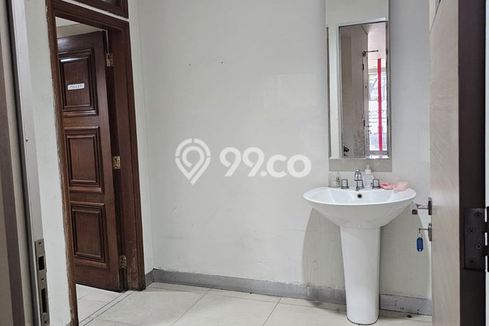 Ruko Disewa di Bandung dengan LB 392m2 Area Komersial Ramai Ruko Disewa di Bandung dengan LB 392m2 Area Komersial Ramai