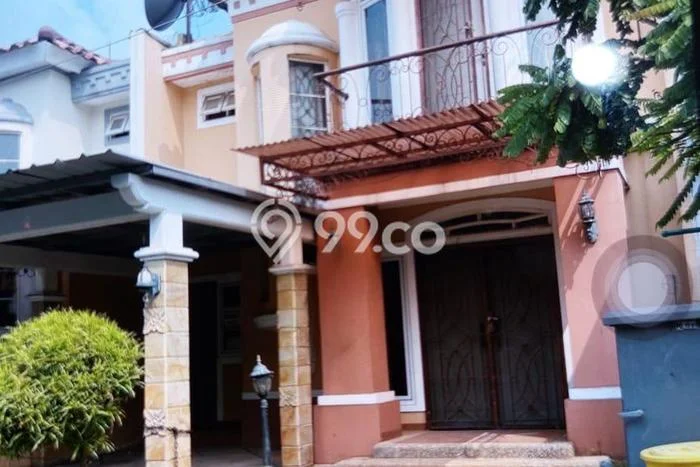 Rumah sewa siap pakai 3 KT di Raffles Hills, Jakarta Timur Rumah sewa siap pakai 3 KT di Raffles Hills, Jakarta Timur