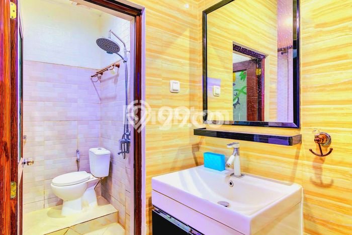 Komersial Bagus Dijual di Buah Batu Bandung Strategis Cocok untuk Kembangkan Bisnis Komersial Bagus Dijual di Buah Batu Bandung Strategis Cocok untuk Kembangkan Bisnis