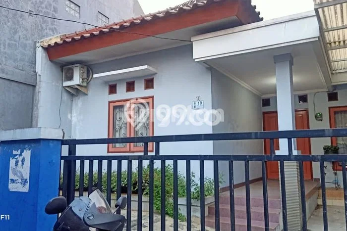 Rumah Disewakan Depok LT 144m2 LB 54m2 Kawasan Depok II Rumah Disewakan Depok LT 144m2 LB 54m2 Kawasan Depok II