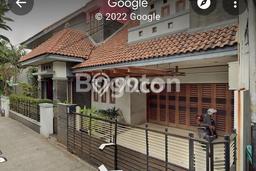 Siap Huni Hunian Elit 5 Kamar di Tebet Dekat ke Mana Saja Siap Huni Hunian Elit 5 Kamar di Tebet Dekat ke Mana Saja