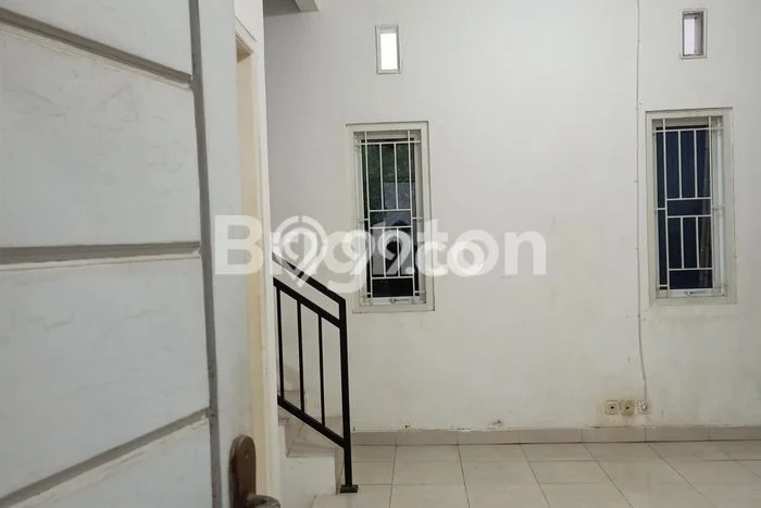 Jarang Ada! Rumah Kontrakan 3 Kamar Nyaman Siap Huni Tanah Baru Jarang Ada! Rumah Kontrakan 3 Kamar Nyaman Siap Huni Tanah Baru