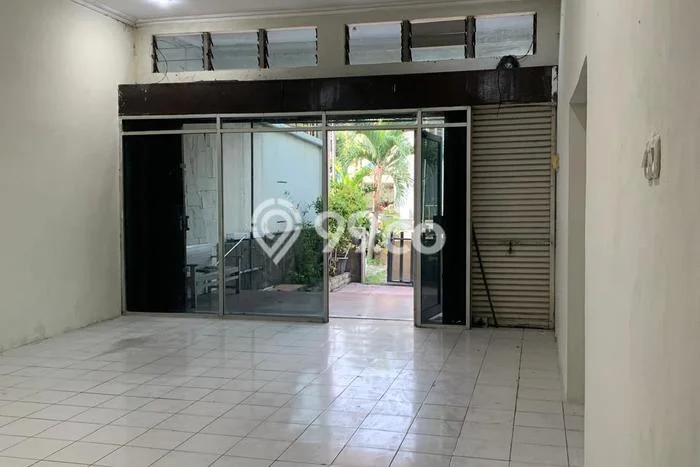 Ruko untuk disewa di Gajah Mungkur punya LT 200m2 & LB 150m2 harga sewa kompetitif Ruko untuk disewa di Gajah Mungkur punya LT 200m2 & LB 150m2 harga sewa kompetitif