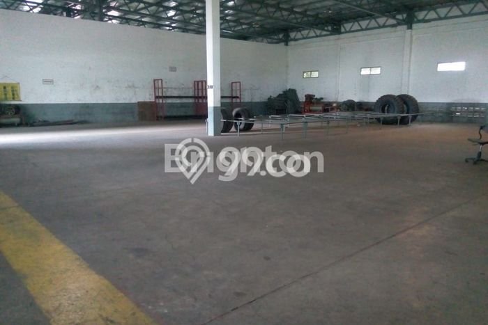 Unit Gudang Tersedia di Tambakaji Spesifikasi LB 2000m2 Unit Gudang Tersedia di Tambakaji Spesifikasi LB 2000m2