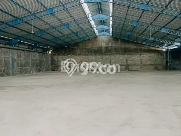 Unit Gudang disewakan di Semarang Barat Semarang dengan LT 2520m2 / LB 1500m2 Unit Gudang disewakan di Semarang Barat Semarang dengan LT 2520m2 / LB 1500m2
