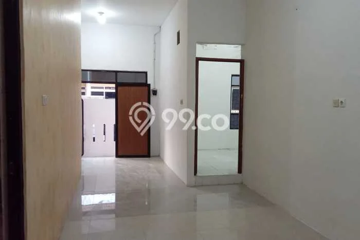 Rumah Sewa Semarang LT 120m2 LB 100m2 Kawasan Tanah Mas Rumah Sewa Semarang LT 120m2 LB 100m2 Kawasan Tanah Mas