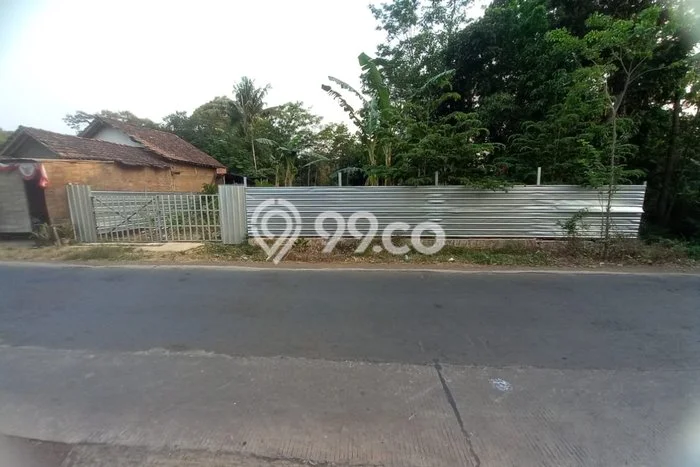 Tanah Dijual Lokasi Jepara, Jepara dengan Luas Tanah 1639m2 dan Status SHM Tanah Dijual Lokasi Jepara, Jepara dengan Luas Tanah 1639m2 dan Status SHM