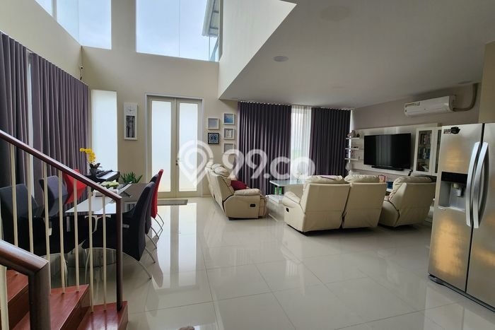 For Sale! Luxury House LT 300m2 Desain Elegan di Sambiroto For Sale! Luxury House LT 300m2 Desain Elegan di Sambiroto