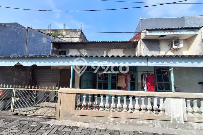 Siap Huni Rumah Minimalis & Modern LB 120m2 di Tanah Mas Siap Huni Rumah Minimalis & Modern LB 120m2 di Tanah Mas
