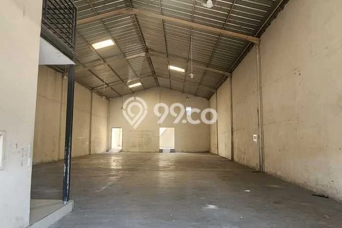 Area Strategis! Disewakan Gudang Lokasi Semarang Utara, Semarang Cocok untuk Bisnis Area Strategis! Disewakan Gudang Lokasi Semarang Utara, Semarang Cocok untuk Bisnis