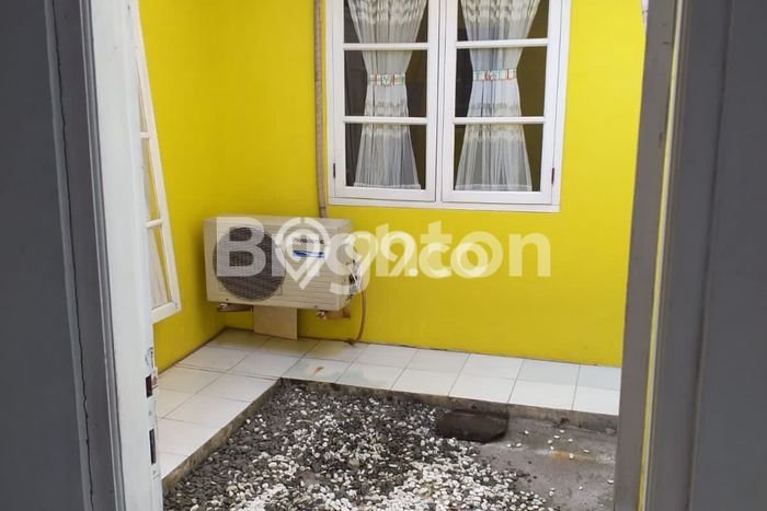 Rumah Strategis Minimalis Lb 90m2 di Telukjambe Timur, Karawang Rumah Strategis Minimalis Lb 90m2 di Telukjambe Timur, Karawang