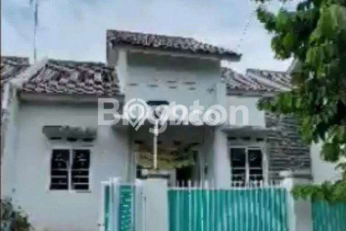 Rumah Luas Asri 3 KT Siap Pakai di Tanah Baru Bogor Rumah Luas Asri 3 KT Siap Pakai di Tanah Baru Bogor