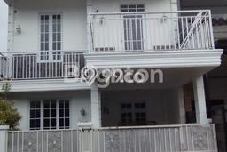 Rumah Luas Asri 3 KT Siap Pakai di Bubulak Bogor Rumah Luas Asri 3 KT Siap Pakai di Bubulak Bogor