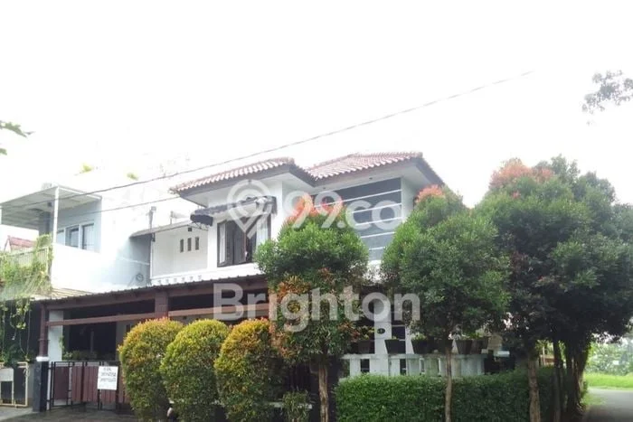 Hunian Nyaman Asri 4 KT Siap Huni di Bukit Sentul Bogor Hunian Nyaman Asri 4 KT Siap Huni di Bukit Sentul Bogor