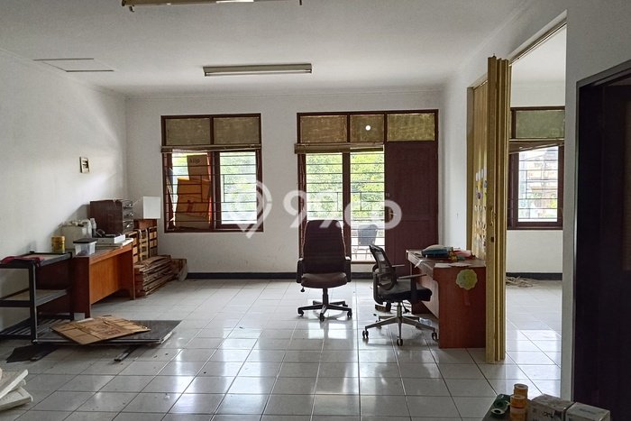 Rumah Luxury Modern Siap Huni di Tomang Jakarta Barat Rumah Luxury Modern Siap Huni di Tomang Jakarta Barat
