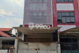 Ruko Dijual di Jakarta Barat LT 90m2 & LB 180m2 Lokasi Terbaik! Ruko Dijual di Jakarta Barat LT 90m2 & LB 180m2 Lokasi Terbaik!