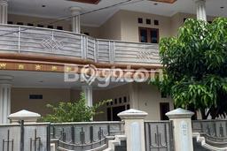 Rumah Strategis Modern Lb 350m2 di Kemang, Bogor Rumah Strategis Modern Lb 350m2 di Kemang, Bogor