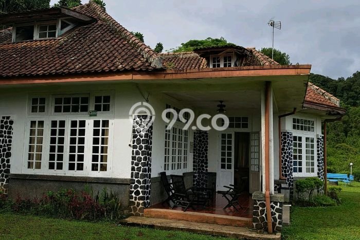 FOR SALE! Vila di , Luas 22967m2m², Dekat ke Fasilitas Umum FOR SALE! Vila di , Luas 22967m2m², Dekat ke Fasilitas Umum
