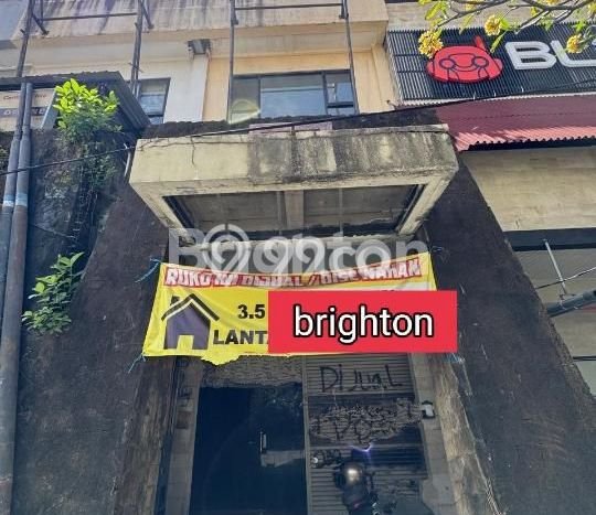 Ruko Dijual di Kuta Badung dengan Luas Bangunan 208m2 Ruko Dijual di Kuta Badung dengan Luas Bangunan 208m2