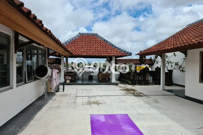 Ruko untuk disewa di Denpasar Timur punya LT 370m2 & LB 738m2 harga sewa kompetitif Ruko untuk disewa di Denpasar Timur punya LT 370m2 & LB 738m2 harga sewa kompetitif