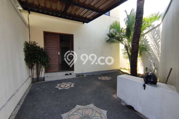 KESEMPATAN TERBAIK! Rumah area Kerobokan Kelod, 3 KM, Ready, LT 100m² Bangunan 120m² KESEMPATAN TERBAIK! Rumah area Kerobokan Kelod, 3 KM, Ready, LT 100m² Bangunan 120m²